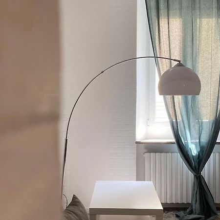 Apartamento Le Finestre Sul Borgo 1 Parma Exterior foto