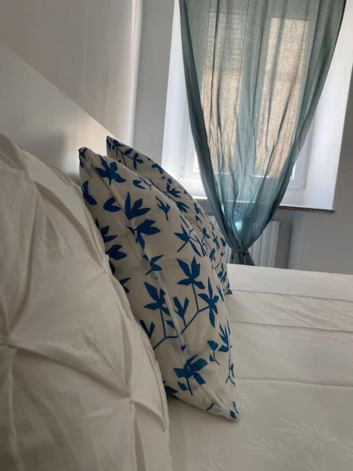 Apartamento Le Finestre Sul Borgo 1 Parma Exterior foto